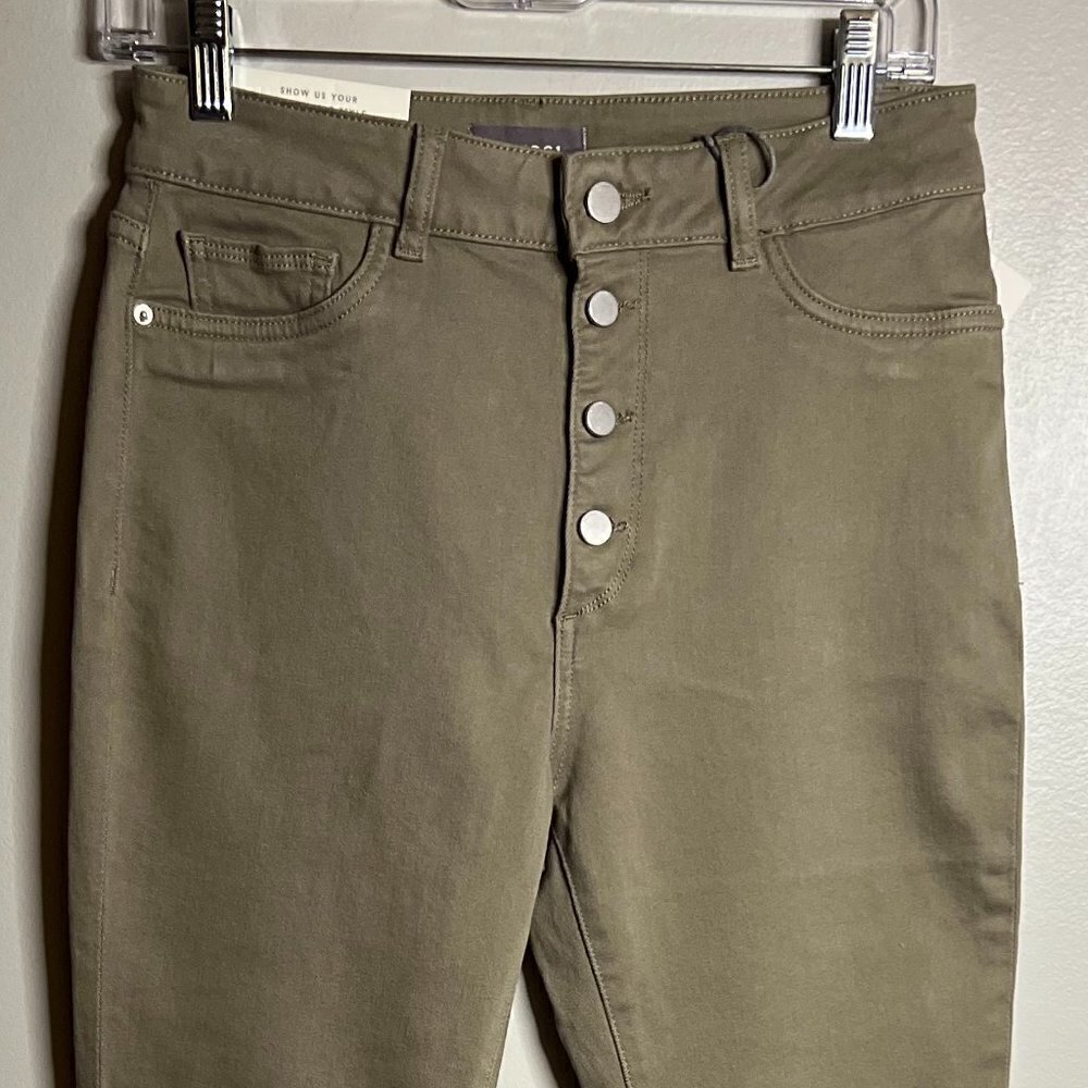 DL1961 High Rise Farrow Cropped High Rise Skinny Size 30 in Seagrass